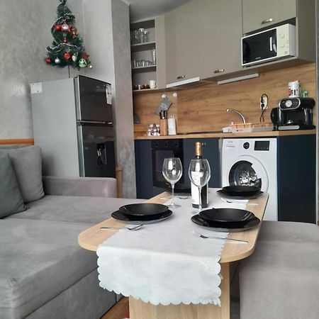 Студио Еми Tjepelare Exteriör bild