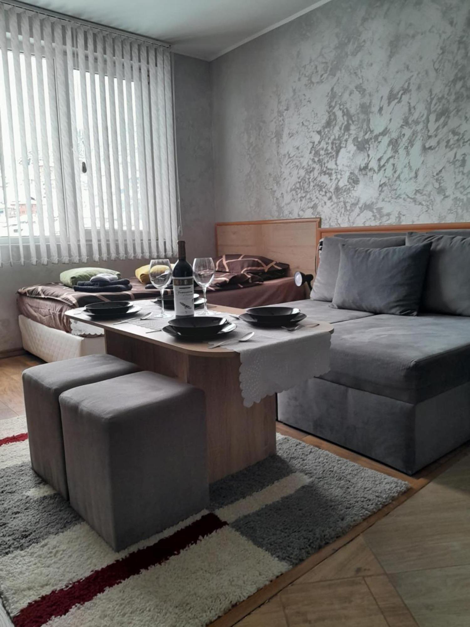 Студио Еми Tjepelare Exteriör bild